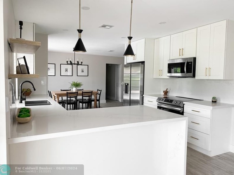 2600 32 St, Boca Raton FL 33431-5444 exterior