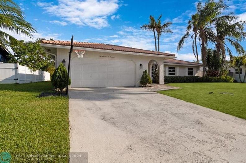 2600 32 St, Boca Raton FL 33431-5444 exterior