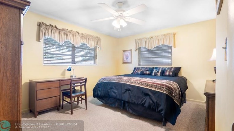 8480 17 Ct, Hollywood FL exterior