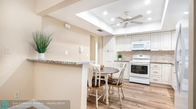 8480 17 Ct, Hollywood FL exterior