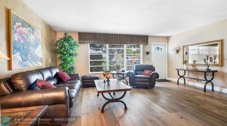 8480 17 Ct, Hollywood FL exterior