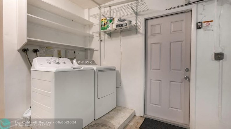 8480 17 Ct, Hollywood FL exterior