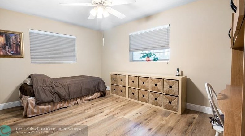 8480 17 Ct, Hollywood FL exterior