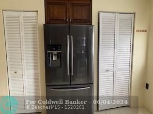 6324 20th St, Hollywood, FL 33023-2160