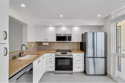 521 N Riverside Dr, Unit #1004, Pompano Beach, FL 33062 - Photo 6