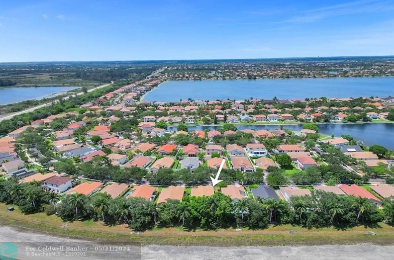 19390 29 Ct, Hollywood FL 33029-2473 exterior