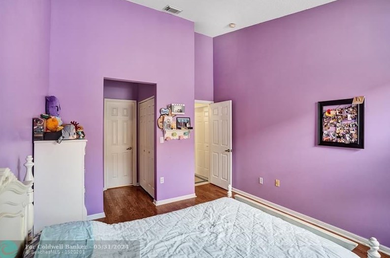 19390 29 Ct, Hollywood FL 33029-2473 exterior