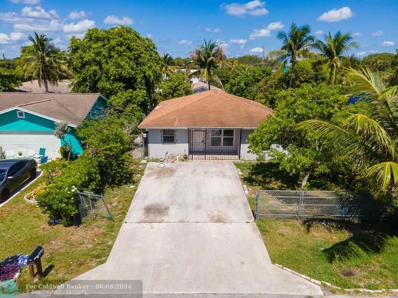 1038 Sunset Ave, Delray Beach, FL 33444-2234