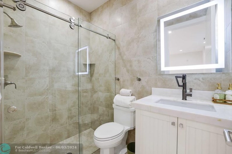 760 72 St, Boca Raton FL 33487-2438 exterior