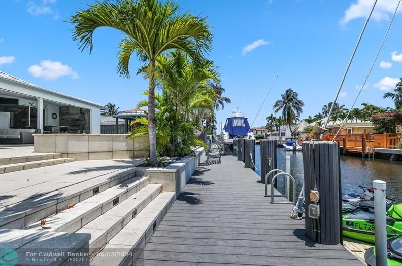 760 72 St, Boca Raton FL 33487-2438 exterior