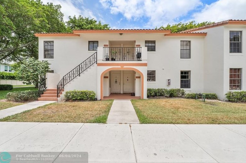 300 Palmwood Pl, Boca Raton, FL 33431-8241