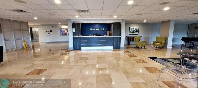 4350 Hillcrest Dr #612, Hollywood, FL 33021