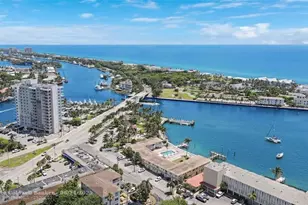 2508 Bay Dr, Pompano Beach, FL 33062 - Photo 10