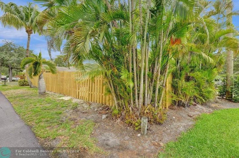 62 Forest Cir, Hollywood, FL 33026