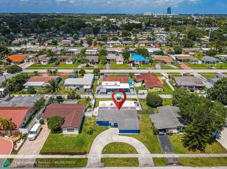 6461 Harding St, Hollywood, FL 33024-4104