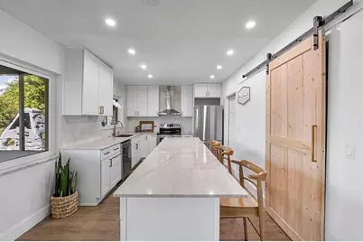 1034 SW 24th Ave, Boynton Beach, FL 33426 - Photo 6