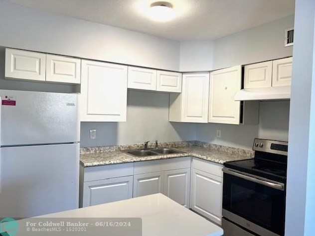 260 Nw 19th St Apt 7, Boca Raton, FL 33432