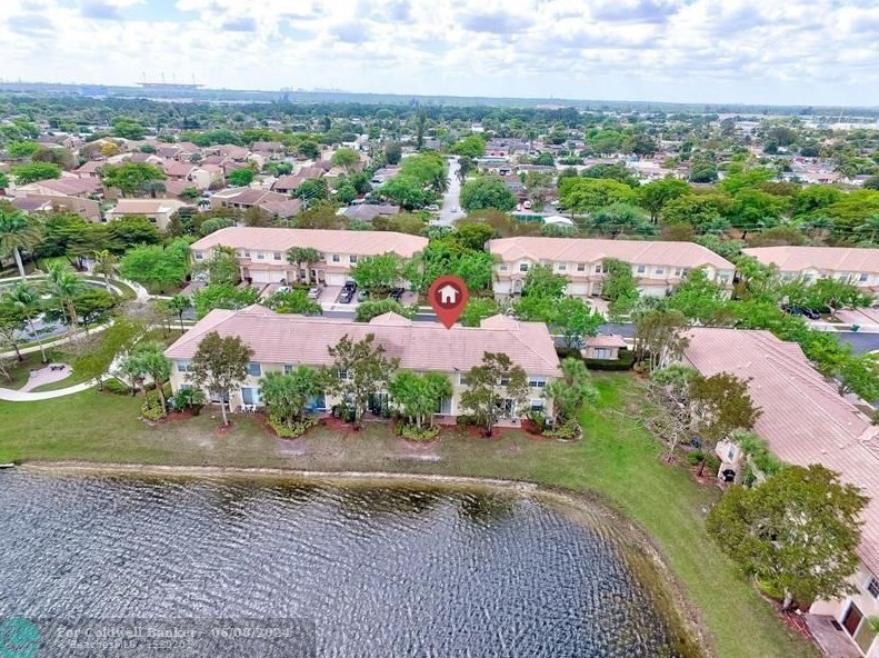 8437 Sw 29th St #102, Hollywood, FL