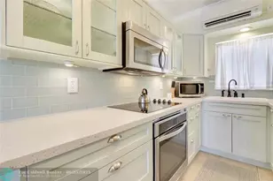 2508 Bay Dr, Pompano Beach, FL 33062 - Photo 18