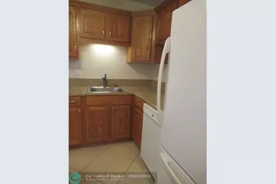 601 NW 76th Ter, Unit #206, Margate, FL 33063 - Photo 6