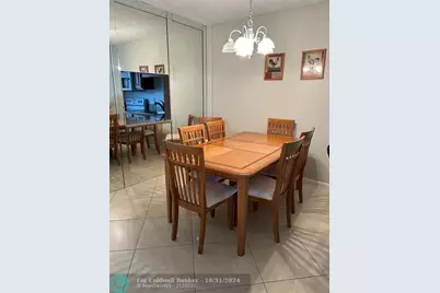 601 NW 76th Ter, Unit #206, Margate, FL 33063 - Photo 4