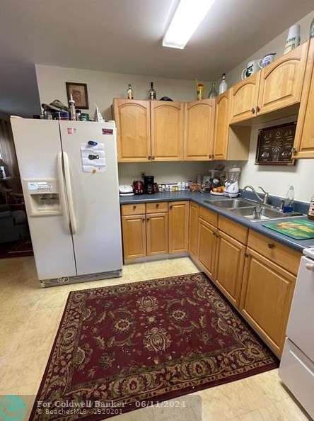 7700 76 Dr, Okeechobee FL 34972 exterior