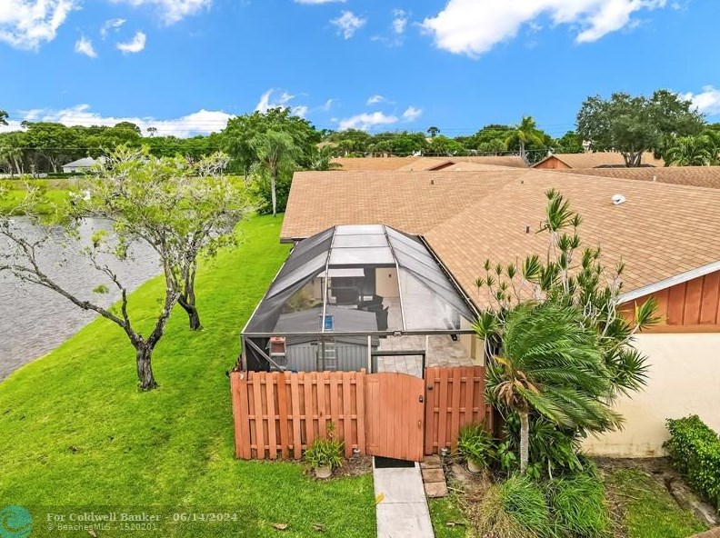 1151 Summit Place Cir, West Palm Beach, FL 33415-4785