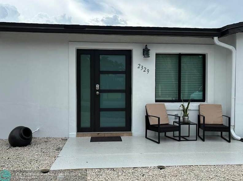 2329 Daphne Dr, West Palm Beach, FL 33415-7119