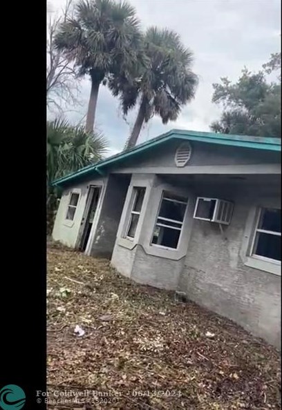 3966 38th Ave, Okeechobee, FL 34972-1121