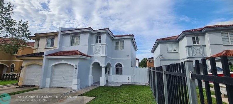 13454 Sw 262nd St, Homestead, FL 33032