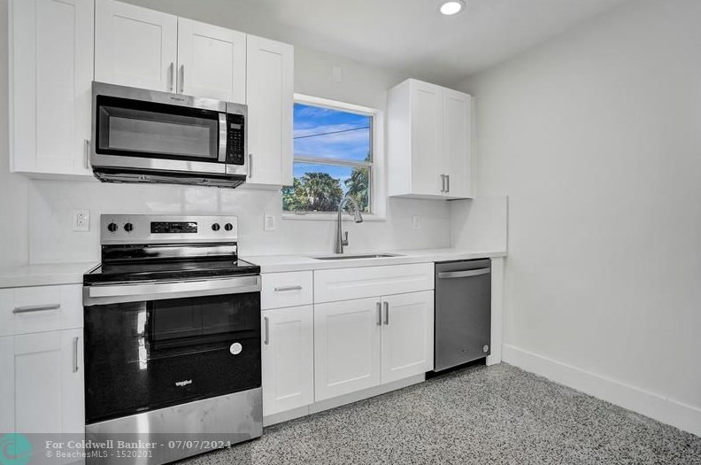 123 15th Ave, Boynton Beach, FL 33435-2661