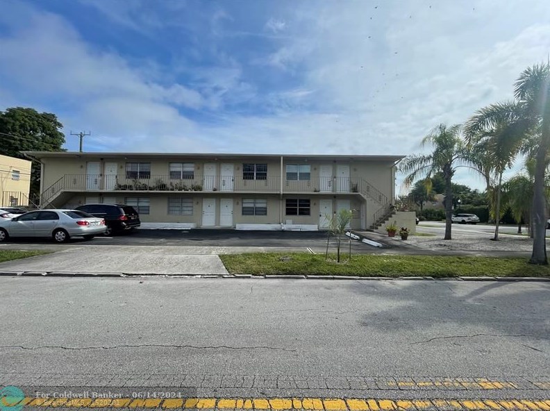 1555 Tyler St #4, Hollywood, FL 33020