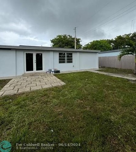 7130 5th St, Miami FL  33144-2709 exterior