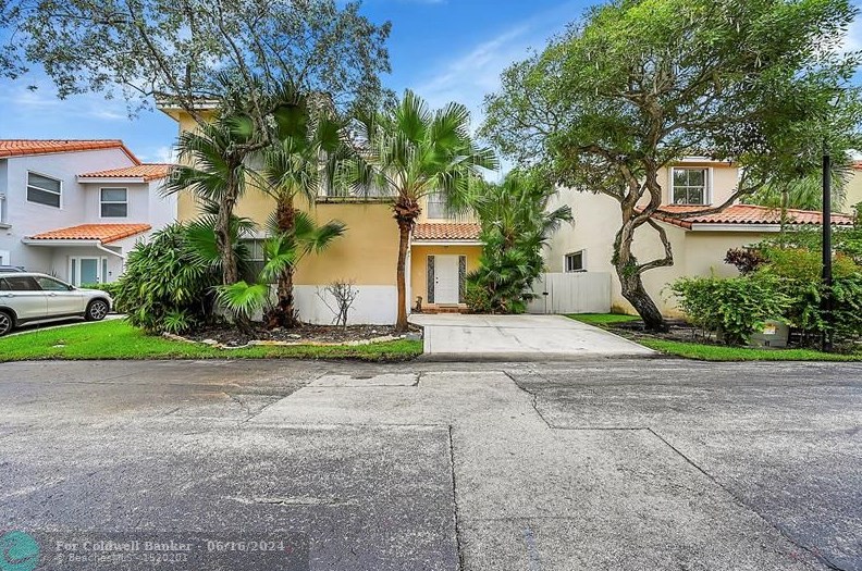 3145 N 36th Ave, Hollywood, FL 33021