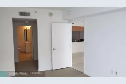 1750 N Bayshore Dr, Unit #5205, Miami, FL 33132 - Photo 4