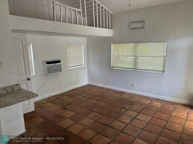 8261 Nw 1st Pl #3, Miami, FL 33150