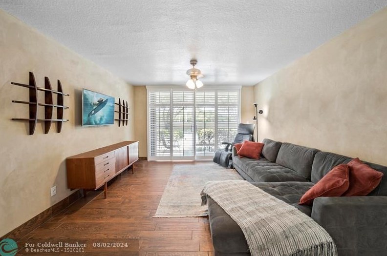 509 Sheridan St, Dania Beach FL  33004-5832 exterior