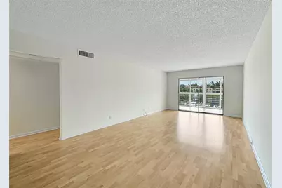 1804  Eleuthera Pt, Unit #E3, Coconut Creek, FL 33066 - Photo 8