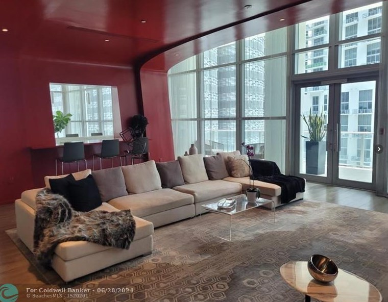 1100 S Miami Ave #3701, Miami, FL 33130