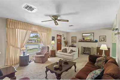 1577 NE 49th St, Oakland Park, FL 33334 - Photo 6
