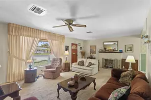 1577 NE 49th St, Oakland Park, FL 33334 - Photo 6