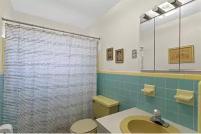 1577 NE 49th St, Oakland Park, FL 33334 - Photo 22