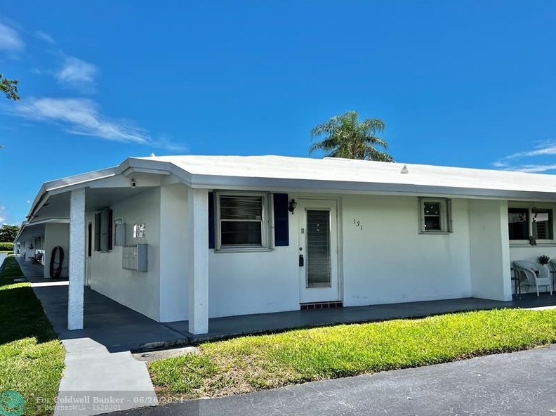 300 Sw Golfview Terrace #131, Boynton Beach, FL 33426