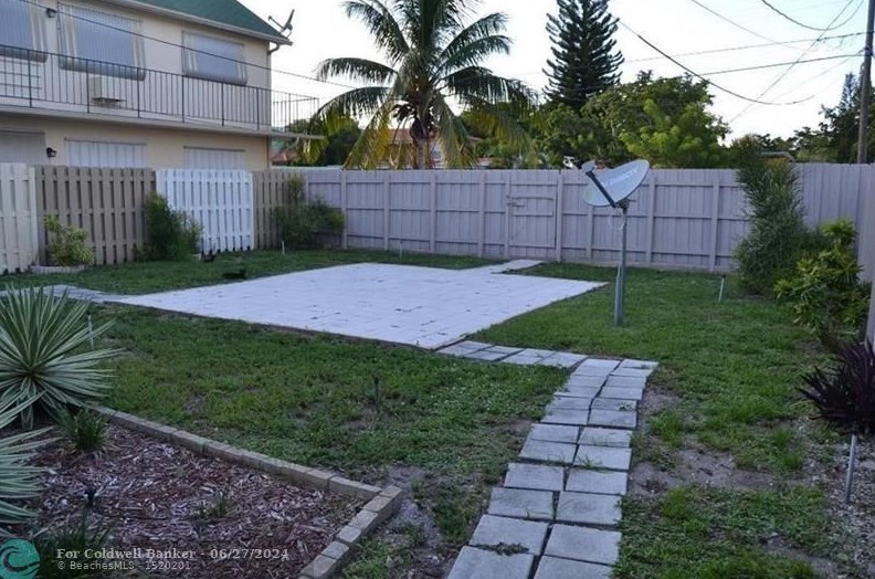 1835 Jefferson St, Hollywood, FL 33020
