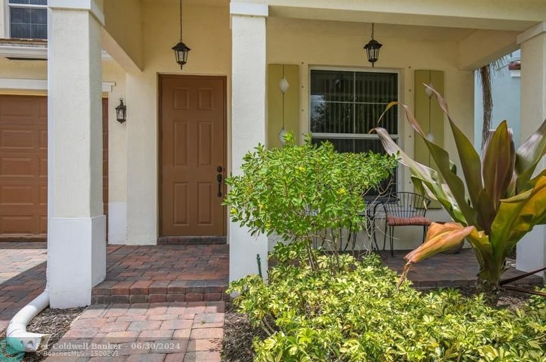 440 Belle Grove Ln, West Palm Beach, FL 33411