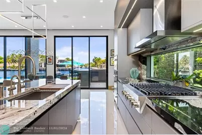 34  Minnetonka Rd, Sea Ranch Lakes, FL 33308 - Photo 16