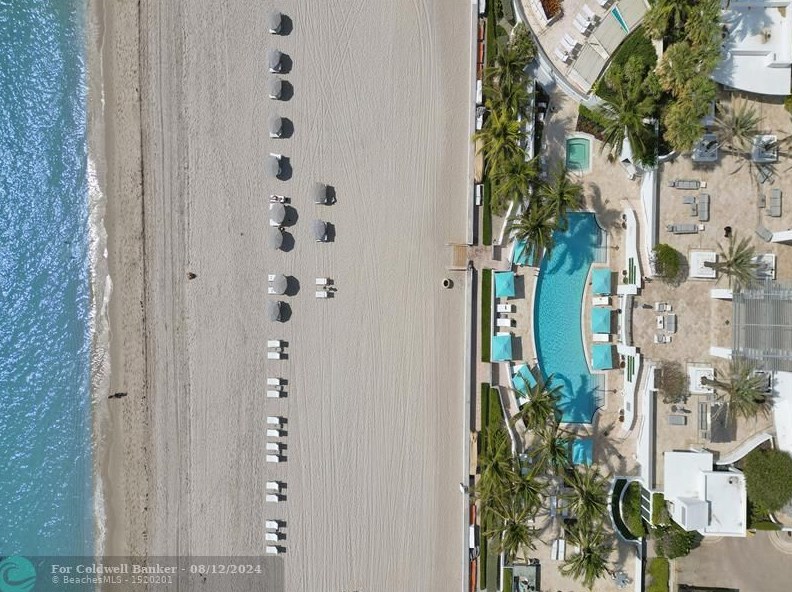 3535 Ocean Dr, Hollywood FL  33019-2898 exterior