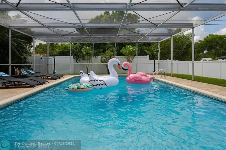 4322 Johnson St, Hollywood, FL 33021-5308