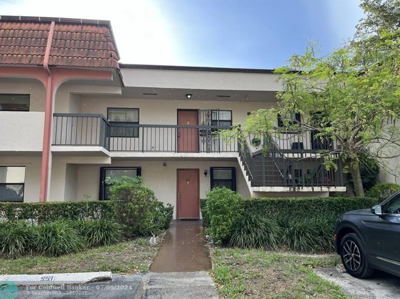 925 Ne 209th St #205, Aventura, FL 33179