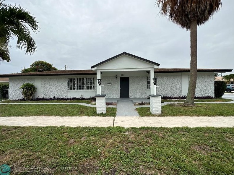500 Clear Lake Ave, West Palm Beach, FL 33401